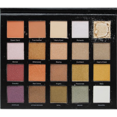 Неликвид - Палетка теней Huda Beauty 20 цветов