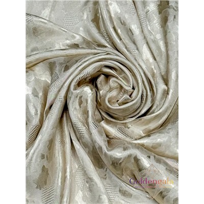 Платок однотонный из натурального шелка золотисто-бежевый светлый Арт В1051/30