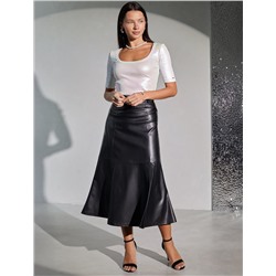 Футболка облегающая из хлопка в рубчик с U вырезом и матовым покрытием металлик