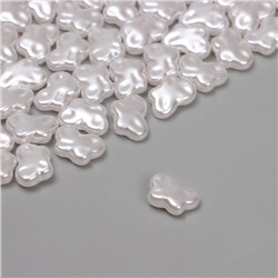 Бусины пластиковые на нити «Бабочка», 1×0.7×0.3 см, набор 110 шт., цвет белый