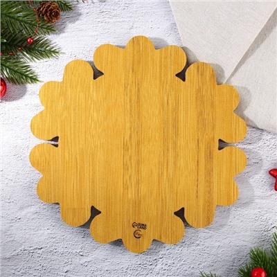 Менажница деревянная новогодняя «Снежинка», 25×25 см