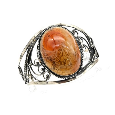 Браслет из сардоникса, 18,5 см.