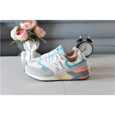 New Balance 999 из натуральной замши