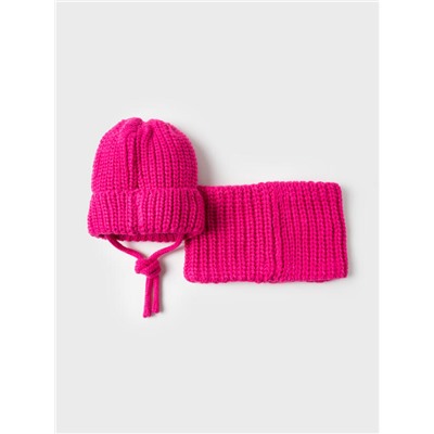 Комплект для девочки: шапка, снуд