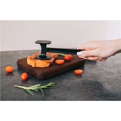 Молоток для мяса Magistro Alum black, 110 грамм, 22 см, чёрный