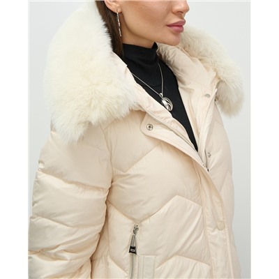 Куртка зимняя женская с мехом и капюшоном тренд бежевого цвета 7759B