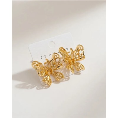 Стильные серьги