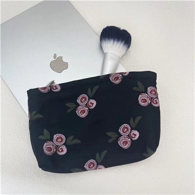 Retro quality capacious cosmetic bag, shopping bag, sophisticated handheld liner, flowered