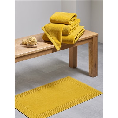 Полотенце для рук цвета охры из коллекции Essential, 50х90 см