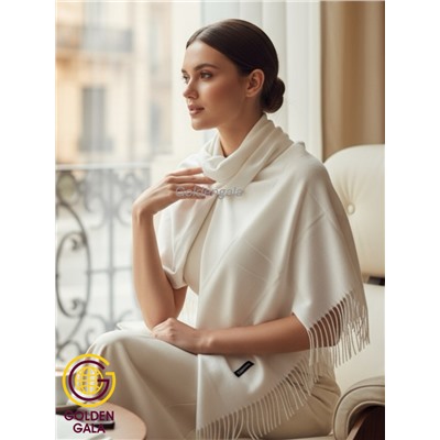Платок теплый кашемировый однотонный Арт 9899П/39 цвет белый