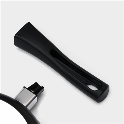 Сковорода KUKMARA «Традиция», d=22 см, стеклянная крышка, съёмная ручка, антипригарное покрытие, алюминий, чёрный