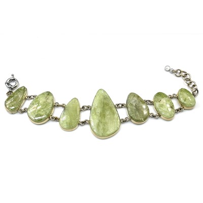 Браслет апатит " Капельки ", 19см.