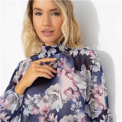 Блуза из полупрозрачной ткани, Драма в деталях (романтика)