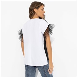 Футболка с лозунгом, Загадочная собеседница