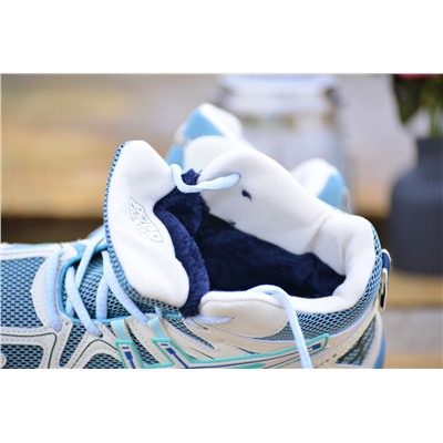 Зимние Asics Gel-Kahana 8 из разных материалов