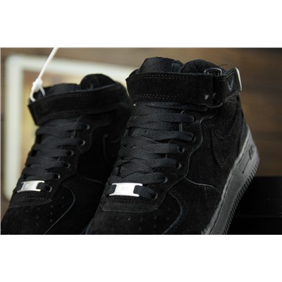 Зимние Nike Air Force из натуральной замши