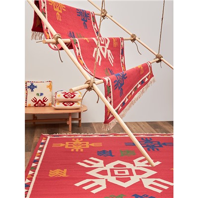 Ковер из шерсти по мотивам чувашских орнаментов из коллекции Cultural Heritage, 200х300 см