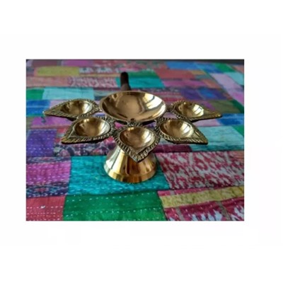 Панчмукхи Дипак из Латуни с Деревянной ручкой, Panchmukhi Deepak (Diya) Brass With Handle, произв. Kalyan Puja