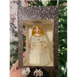 Елочная игрушка стеклянная декорированная "Снежная Королева"