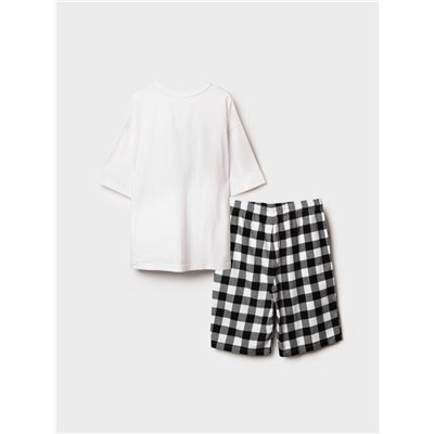 Комплект мужской: футболка, шорты