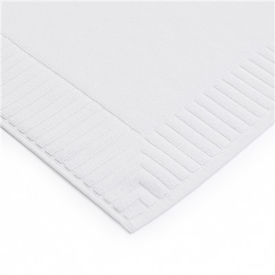 Коврик для ванной с фактурным бортиком белого цвета из коллекции Essential, 50х80 см