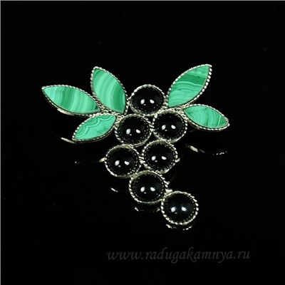 Брошь из малахита и агата "Гроздь" 46*50мм