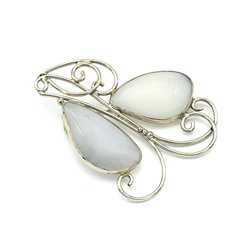 Брошь из кахолонга 60*45мм.