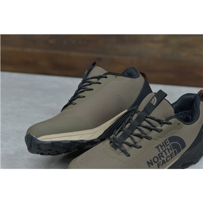 Низкие трекинговые The North Face c мехом