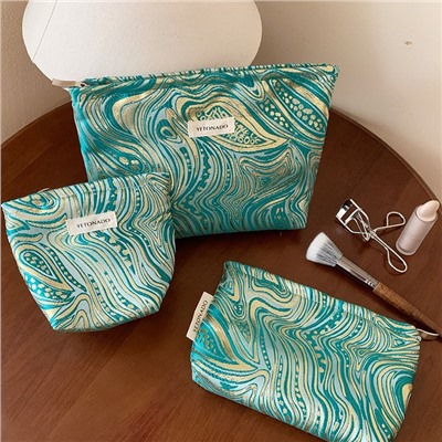 Capacious cosmetic bag to go out, handheld organizer bag, small clutch bag, liner, high-quality style