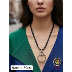 Кулон на кожаном шнурке "Женская грация" Арт КШ2130/04