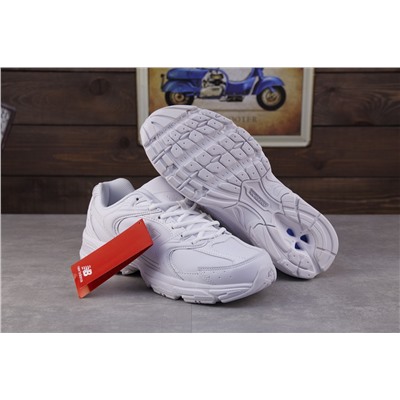 New Balance MR530 из комбинированной кожи