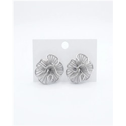 Стильные серьги