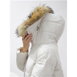 Куртка женская зимняя с мехом енот премиум класса светло-бежевого цвета 3215SB