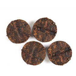 Пу-Эр Монетка [2014; Провинция Юньнань; Denfu Tea Factory] (Lu Bo Zhi Bao Mini Pu Er), 3 года