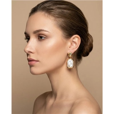 Стильные серьги