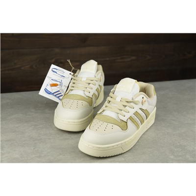 Adidas Rivalry Low 86 из натуральной кожи и замши