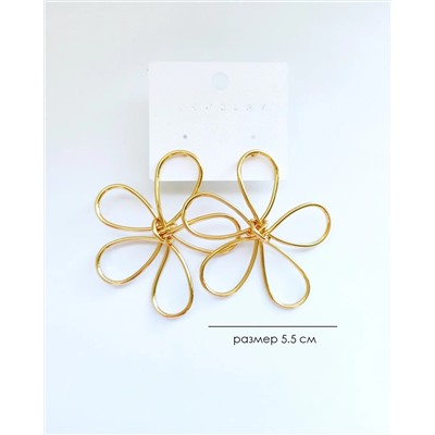 Стильные серьги