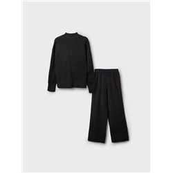 Комплект для девочки: джемпер, брюки