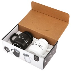 Кружка фарфоровая "Усатики" 480мл, 8,7х8,7см h11см, матовая глазурь, деколь с золотом, цвет - белый, черный, пластмассовая, винтовая крышка, герметичная, с силиконовым уплотнителем, д/горла 6,3см, д/основания 6см, набор 2 штуки, в подарочной коробке