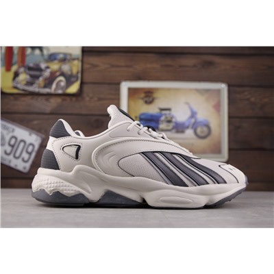 Стильные Adidas Oztral из натуральной кожи и нейлона