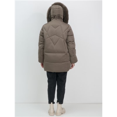 Куртка зимняя женская с мехом и капюшоном тренд коричневого цвета 7656K