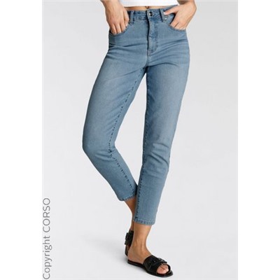 Jeans Mom
