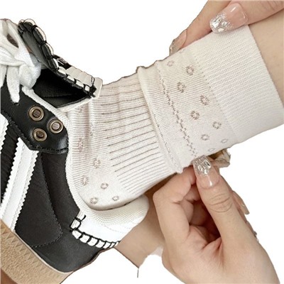 Creamy summer thin breathable knee socks flower-shaped, mid-length