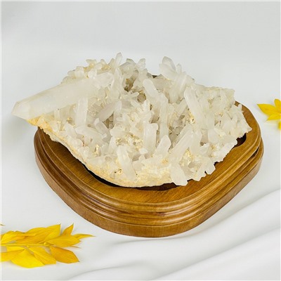 Радуга Самоцветов Друза Горного Хрусталя на подставке