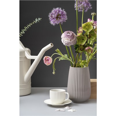 Ваза темно-серого цвета из коллекции Edge, 20 см