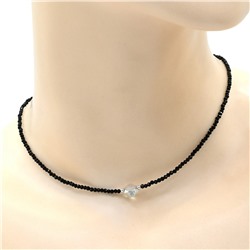 Чокер из шпинели шарик граненый 2мм с подвеской из циркона 8*8мм, 38см