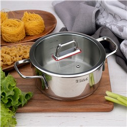 Кастрюля из нержавеющей стали "Tendency" 2л, д18см, h8,8см, s0,6мм, дно s2,8мм, плоская стеклянная жаропрочная крышка, пароотвод, стальной обод, капсулированное дно, прутковые ручки из нержавеющей стали на точечной сварке, полировка снаружи - зеркаль