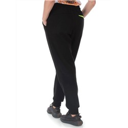 M073 BLACK Брюки спортивные утепленные женские (85% хлопок, 10% полиэстер, 5% спандекс)