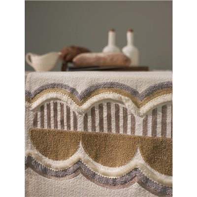 Дорожка на стол Chic beige из коллекции Essential, 45х150 см
