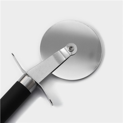 Нож для пиццы и теста Доляна «Нео», 20 см, ручка soft - touch, чёрный